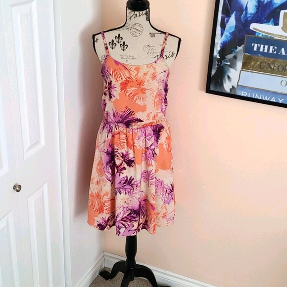 Flirty summer dress - Picture 4 of 5
